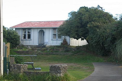 Photo of property in 33 Tasman Road, Otaki Beach, Otaki, 5512