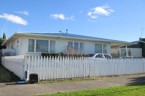 Photo of property in 14 Keith Street, Roslyn, Palmerston North, 4414