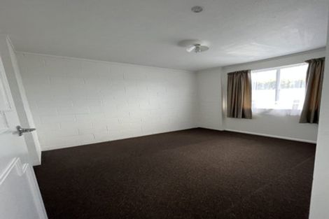Photo of property in 1/158 Kings Crescent, Hutt Central, Lower Hutt, 5010