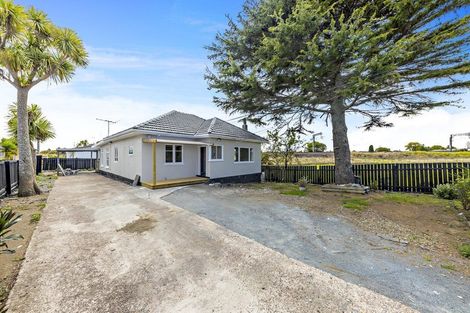 Photo of property in 2/16 Gordon Road, Papatoetoe, Auckland, 2025
