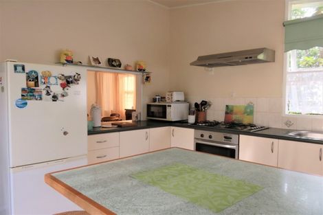 Photo of property in 105 Kingsford Place, Thames, 3500