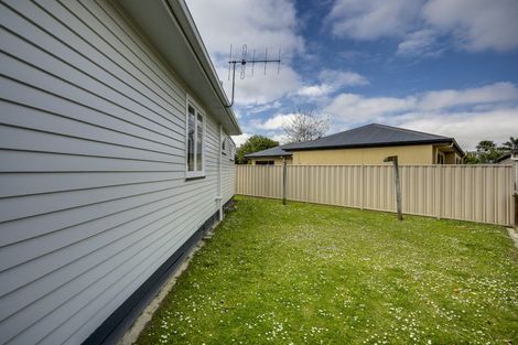 Photo of property in 9 Oxford Street, Taradale, Napier, 4112