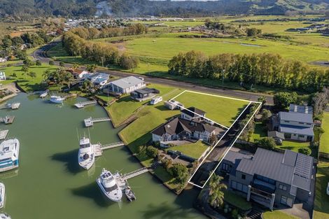 Photo of property in 157 South Highway West, Whitianga, 3510