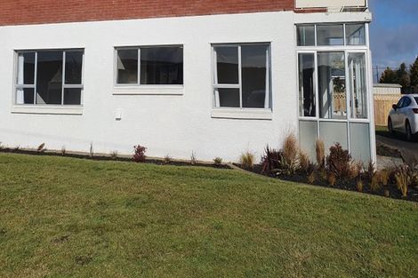 Photo of property in 2/19 Green Street, Papakura, 2110