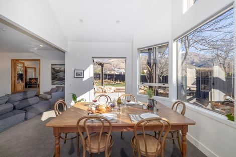 Photo of property in 92 Meadowstone Drive, Wanaka, 9305