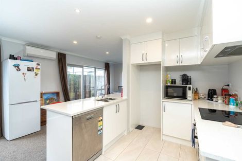 Photo of property in 13u3 Crosher Place, Silverdale, Hamilton, 3216