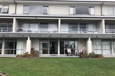 Photo of property in 300 Lake Terrace, Two Mile Bay, Taupo, 3330
