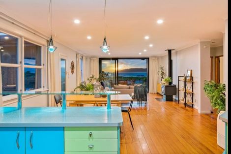 Photo of property in 79 Marine Parade, Paraparaumu Beach, Paraparaumu, 5032