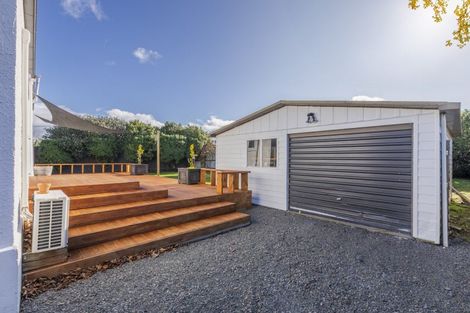 Photo of property in 3 Francis Drake Street, Waipukurau, 4200