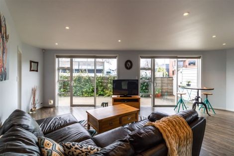 Photo of property in 39u5 Norton Road, Frankton, Hamilton, 3204