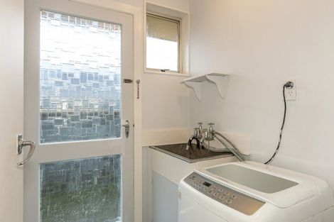 Photo of property in 45 Oakley Crescent, Hornby, Christchurch, 8042