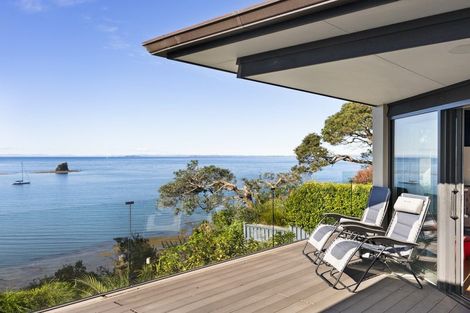 Photo of property in 93 Tiri Road, Tindalls Beach, Whangaparaoa, 0930