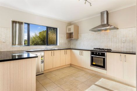 Photo of property in 28 Mili Way, Ranui, Auckland, 0612