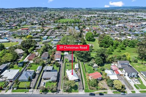 Photo of property in 39 Christmas Road, Manurewa, Auckland, 2102