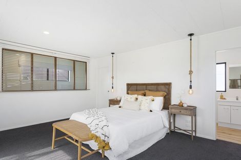 Photo of property in 32a Simpson Road, Papamoa Beach, Papamoa, 3118