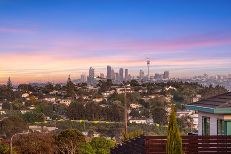 Photo of property in 58 Garton Drive, Massey, Auckland, 0614