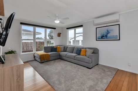 Photo of property in 17 Meadow Park Crescent, Tikipunga, Whangarei, 0112