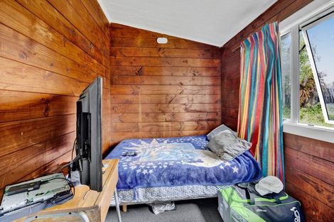 Photo of property in 2 Wood Street, Kakaramea, Patea, 4598
