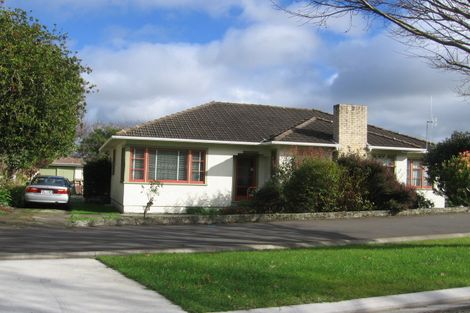 Photo of property in 27 Rainforth Street, Roslyn, Palmerston North, 4414