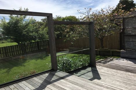 Photo of property in 103 Prince Regent Drive, Half Moon Bay, Auckland, 2012