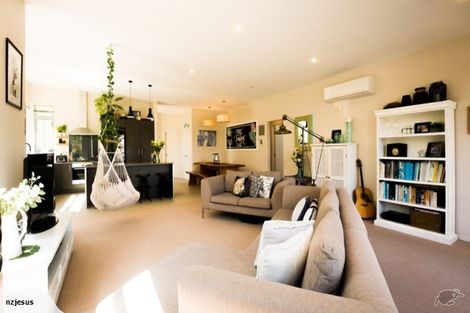 Photo of property in 7 Tee Point, Red Beach, 0932