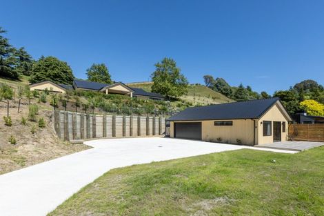 Photo of property in 4 Te Roera Drive, Taradale, Napier, 4112