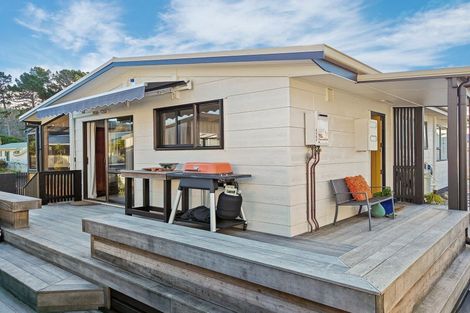 Photo of property in 145a Mayfair Avenue, Whangamata, 3620