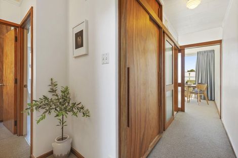 Photo of property in 24u3 Patanga Crescent, Thorndon, Wellington, 6011