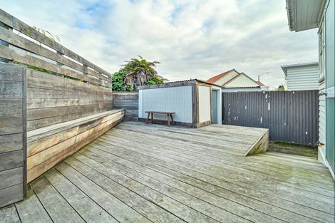 Photo of property in 403 Akina Street, Akina, Hastings, 4122