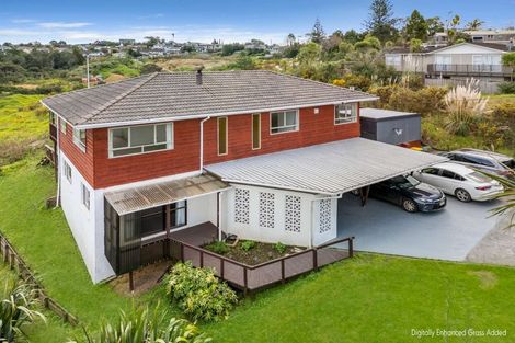 Photo of property in 204 Don Buck Road, Massey, Auckland, 0614