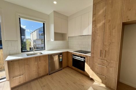 Photo of property in 16/21 Makomako Drive, Orewa, 0931