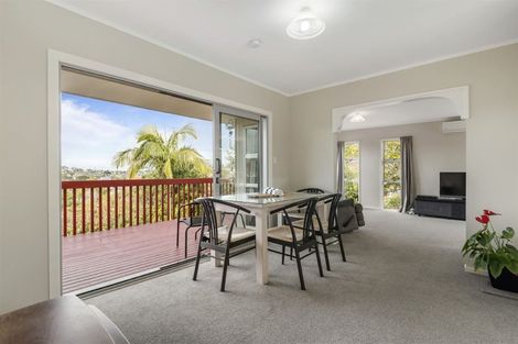 Photo of property in 301 Sunset Road, Sunnynook, Auckland, 0632