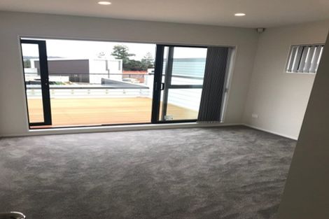 Photo of property in 49 Lockheed Street, Hobsonville, Auckland, 0618