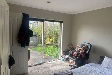 Photo of property in 56 Garelja Road, Henderson, Auckland, 0612