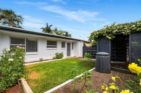 Photo of property in 2/30 Gobray Crescent, Mount Maunganui, 3116