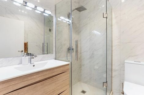 Photo of property in 21c Cherry Tree Place, Massey, Auckland, 0614