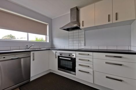 Photo of property in 7f3 Davies Street, Tawa, Wellington, 5028