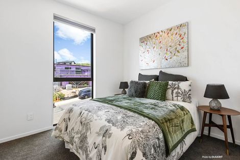 Photo of property in 62u1 Spenmoor Street, Newlands, Wellington, 6037