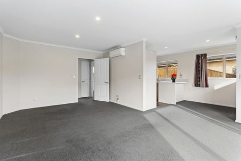 Photo of property in 3 Reeves Road, Rangiora, 7400