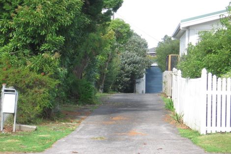 Photo of property in 35a Mcleod Road, Henderson, Auckland, 0612