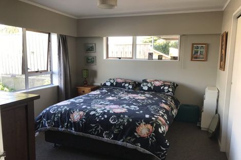 Photo of property in 24a The Track, Plimmerton, Porirua, 5026