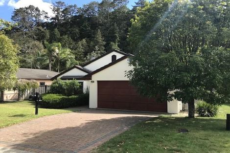 Photo of property in 16 Kristin Lane, Albany, Auckland, 0632