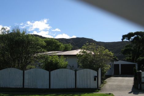 Photo of property in 61 Meremere Street, Wainuiomata, Lower Hutt, 5014