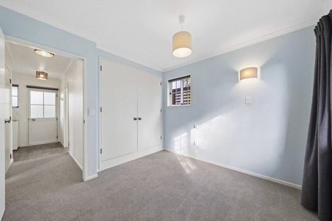 Photo of property in 35-37 William Street, Waikanae Beach, Waikanae, 5036