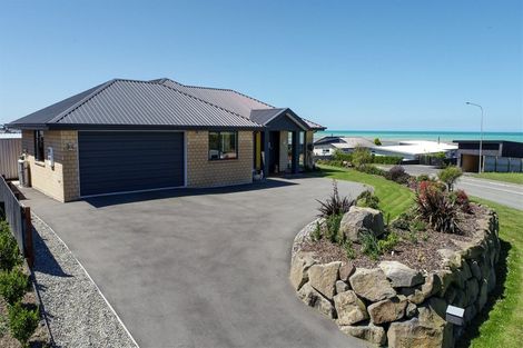 Photo of property in 12 Lancewood Terrace, Oceanview, Timaru, 7910
