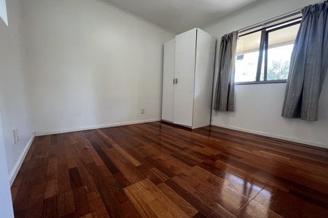 Photo of property in 18 Challinor Street, Pakuranga, Auckland, 2010