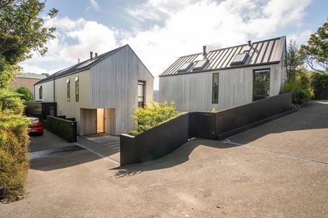 Photo of property in 14 Lochiel Road, Khandallah, Wellington, 6035