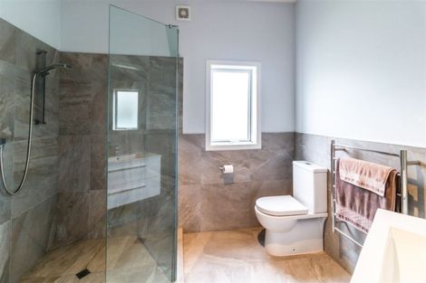 Photo of property in 39u5 Norton Road, Frankton, Hamilton, 3204