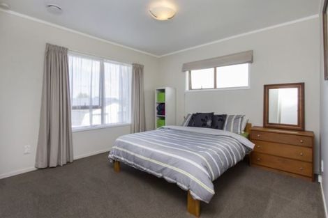 Photo of property in 41 Walworth Avenue, Pakuranga Heights, Auckland, 2010