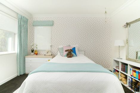 Photo of property in 13 Mauldeth Terrace, Churton Park, Wellington, 6037